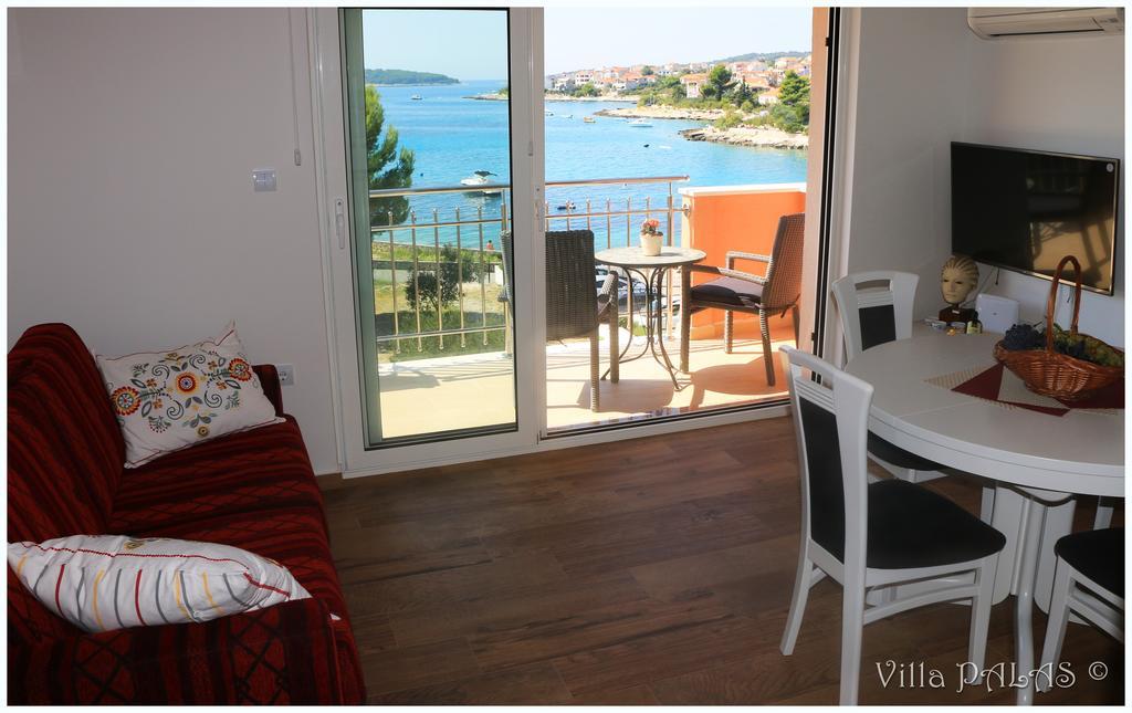 Villa Palas Apartments 2 Rogoznica  Luaran gambar